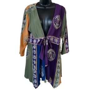 The Pyramid Collection Batik Kimono Topper